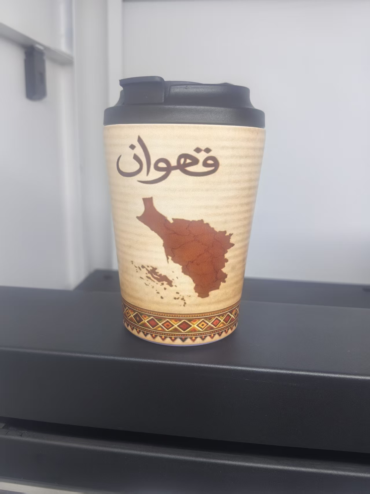 Coffee Equipment Logo - Логотип на изображении 1/2M Cafe. Кофейная
